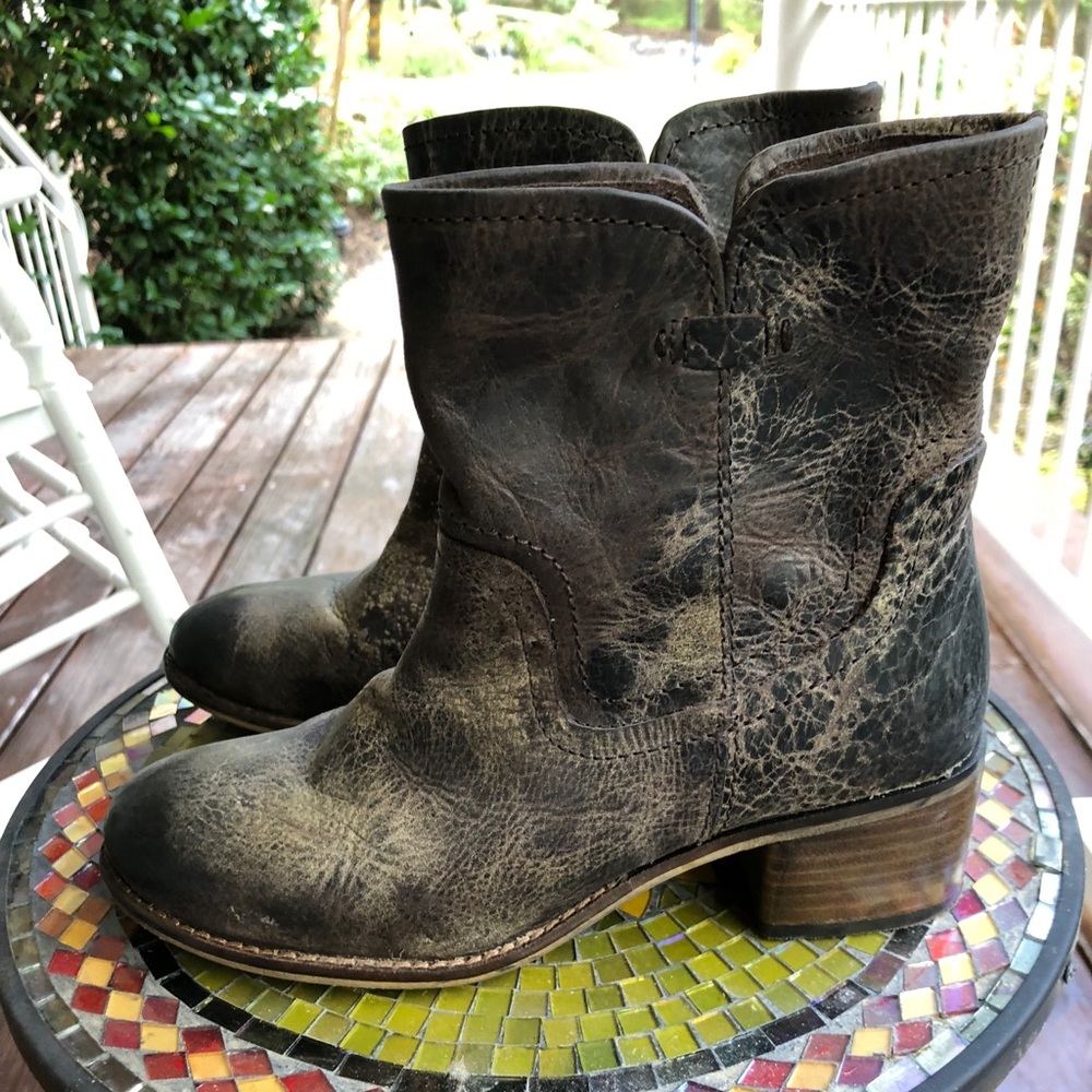 Diba True Distressed Brown Ankle Boots